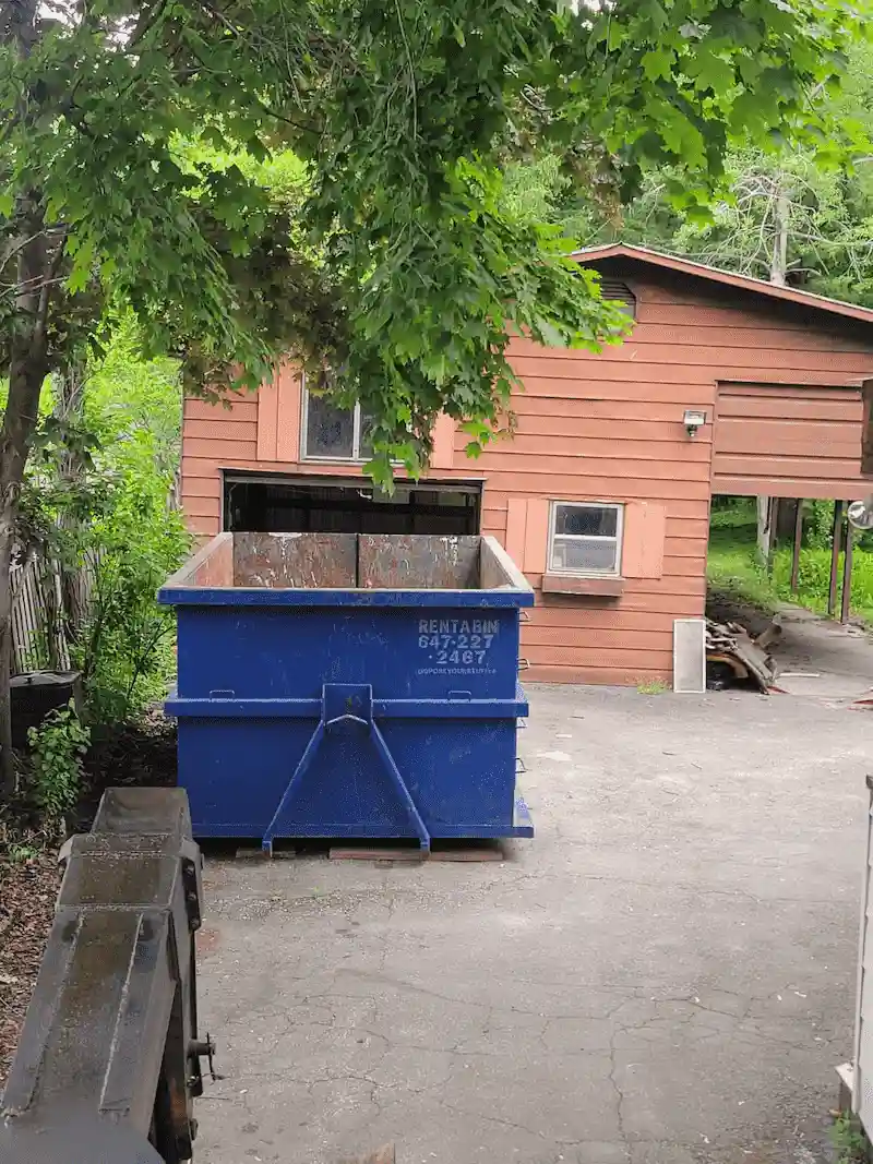 Overview of renovation projects with corresponding bin sizes