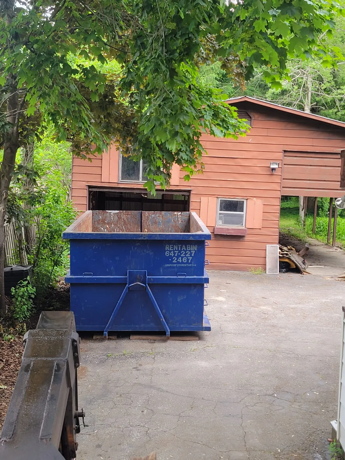 Burlington Dumpster Rental Rules: Avoid Fines