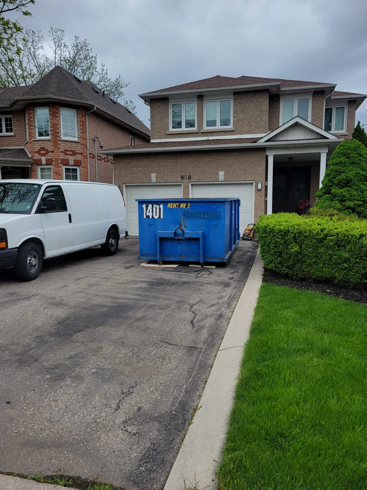 Professional bin delivery in Halton Hills